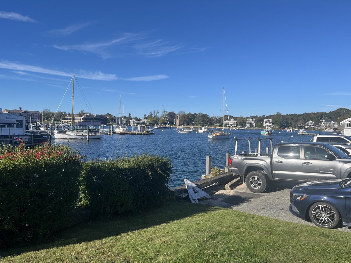 rrbehringer's tweet photo. Visited Natl  Xenopus Resource @MBLScience in Woods Hole to collect tissues from our knockout frogs. Stayed in nice cottage. I couldn’t do these studies without the NXR. @NIH @Xenbase @SocDevBio https://t.co/7LMWchOrG0
