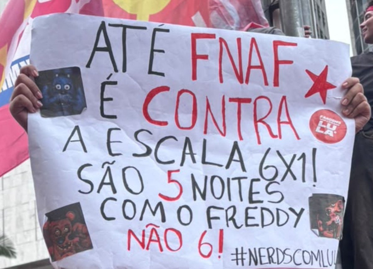 deapoetsociety's tweet photo. voltando da manifestação do lulinha na paulista e eu ri horrores com esse cartaz https://t.co/35XuAAJTYE