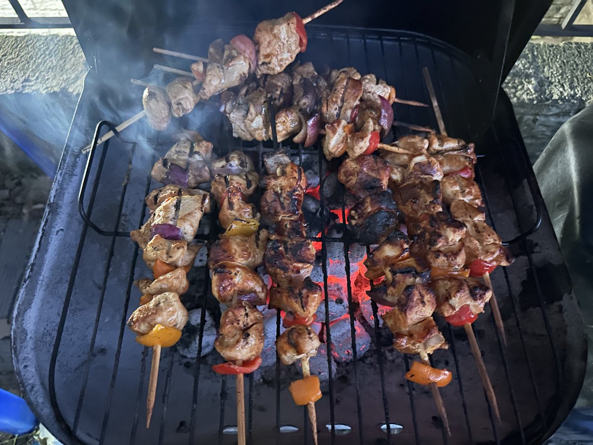 StopDropBox's tweet photo. Kabobs 😋 
Chicken and steak https://t.co/tIhCoWQTuk