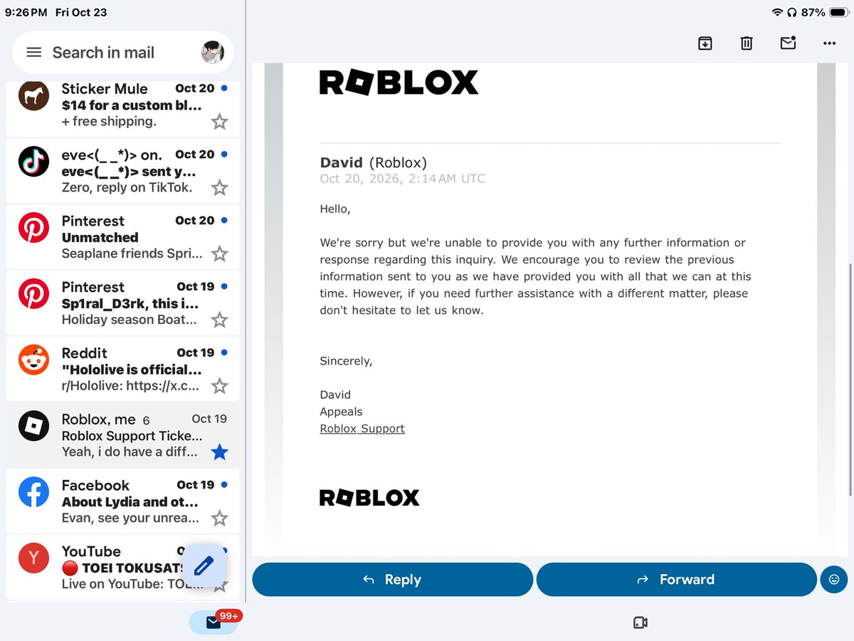 Kelvxngts's tweet photo. @Volisey @TypicalBonnie @Roblox At least u can make new accounts unlike me https://t.co/HX3vdegXtb