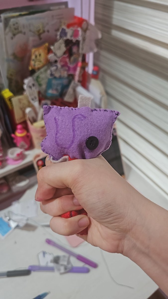 pinklung_real's tweet photo. I made a Waxwell plush because im broke and can't afford one 
#Waxwell #Dandysworld https://t.co/UIAuPUnvCm