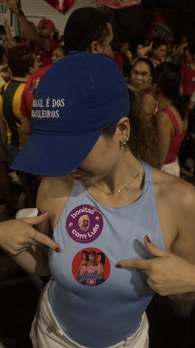 camilazoca's tweet photo. O BRASIL NÃO É QUINTAL DE NINGUÉM https://t.co/wacvlmiruD