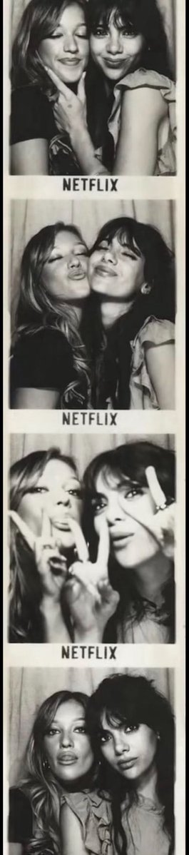 ryanaim69's tweet photo. my photobooth gays https://t.co/ksOYJyFsKy