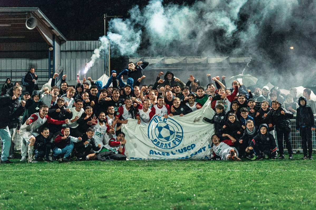 fdematch's tweet photo. Bravo à l’US Paray qui vient de sortir Jura Dolois (N2) en Coupe de France (1-0), alors qu’ils évoluent en Régional 2… dans le même groupe que la réserve de Dole ! 🇫🇷 https://t.co/dHHP2F5ht9