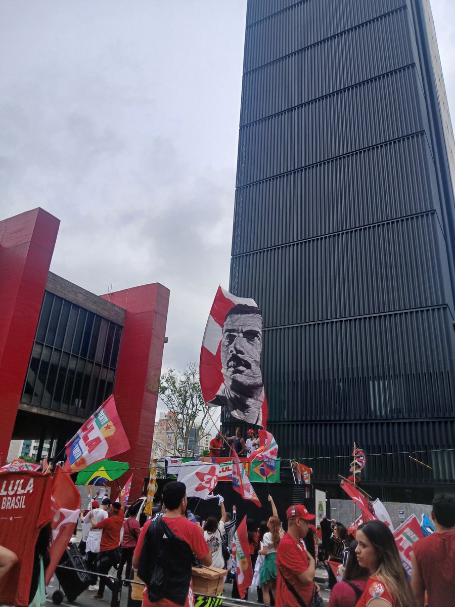 VazZzFreire's tweet photo. #ComLulaNaRua https://t.co/vuJ4ASMNw8