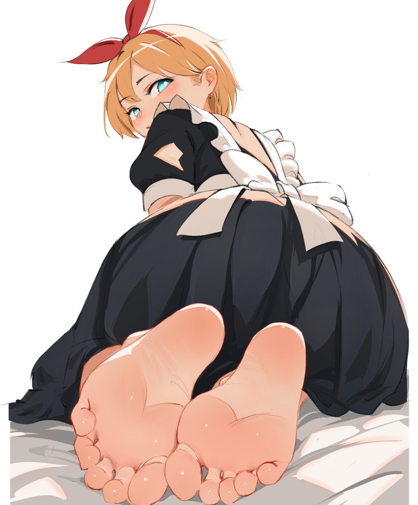 LittleNeekoCat's tweet photo. resisting the urge to tribute? 

just give in nii~san🧡

get a good huff of these perfect soles

ya know u wanna~

make sure to store my perfect lil sister scent into ur big bro brainn (⸝⸝๑﹏๑⸝⸝)

keep me there forever :3 

2dfd bratdom https://t.co/95U1KXYyUj