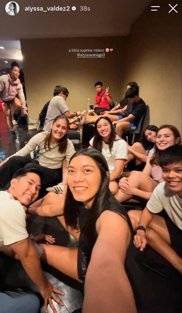 AlyssaVldz29's tweet photo. Hello Jajing🩷 https://t.co/1zwNwe7RYe