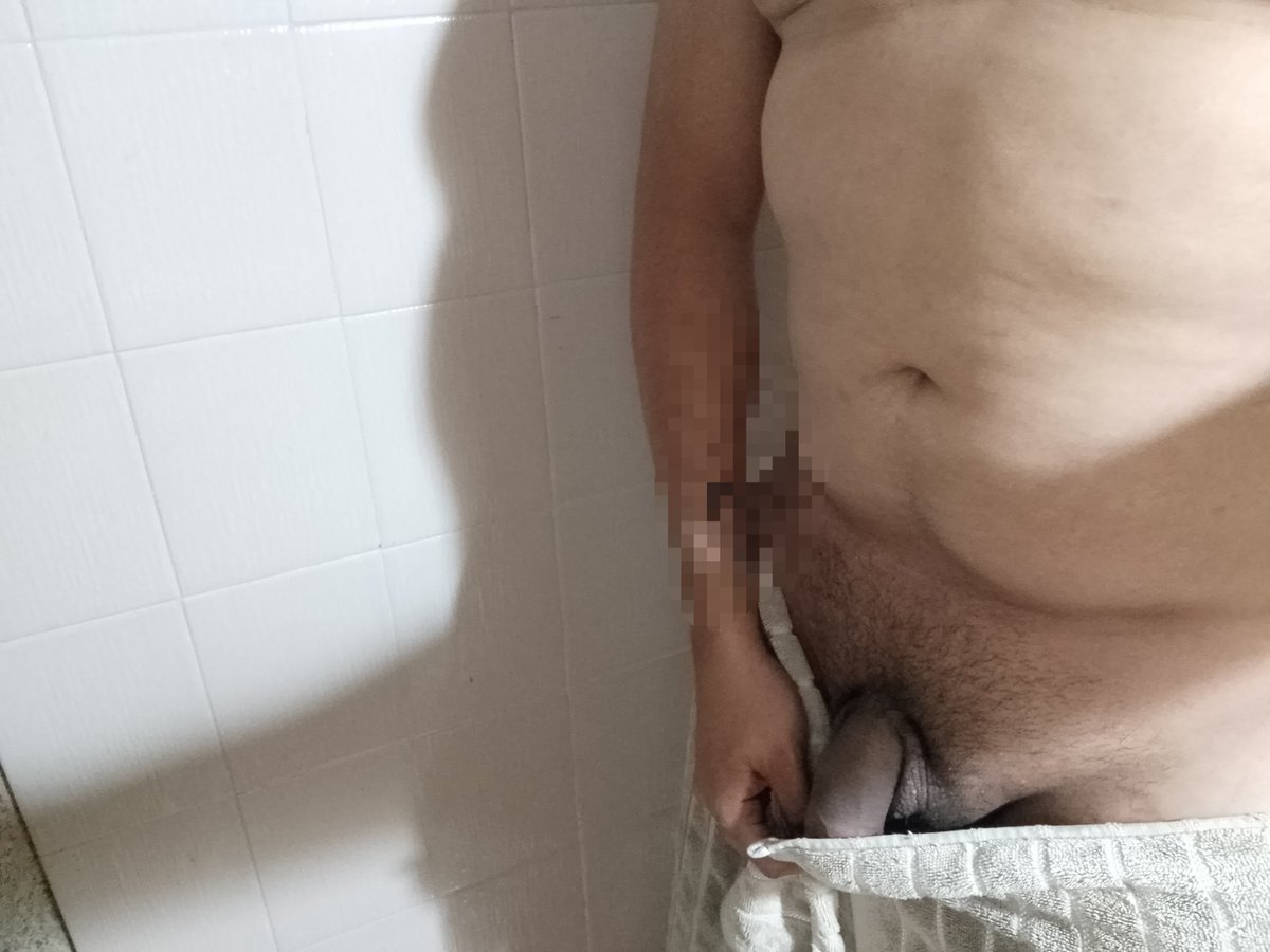 Albertoflo6ss's tweet photo. Swinger disponible https://t.co/u3pG5zFsjD