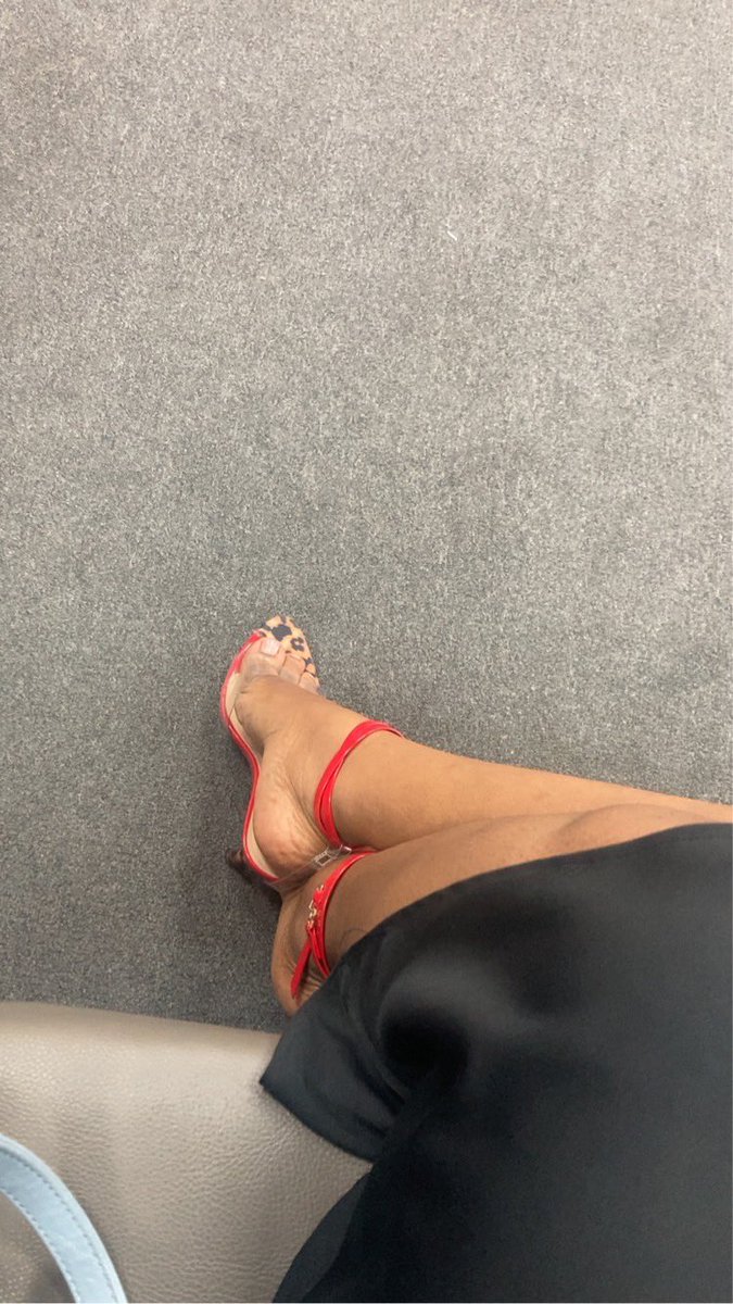 filleduroi0's tweet photo. 🍃👠🧇🪞 https://t.co/qE8nb7MJDJ