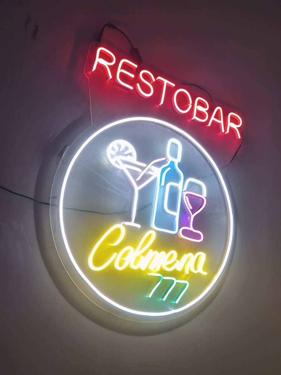 CrysGuille's tweet photo. Dónde estamos? 🍻 https://t.co/g8F5kvtCuB