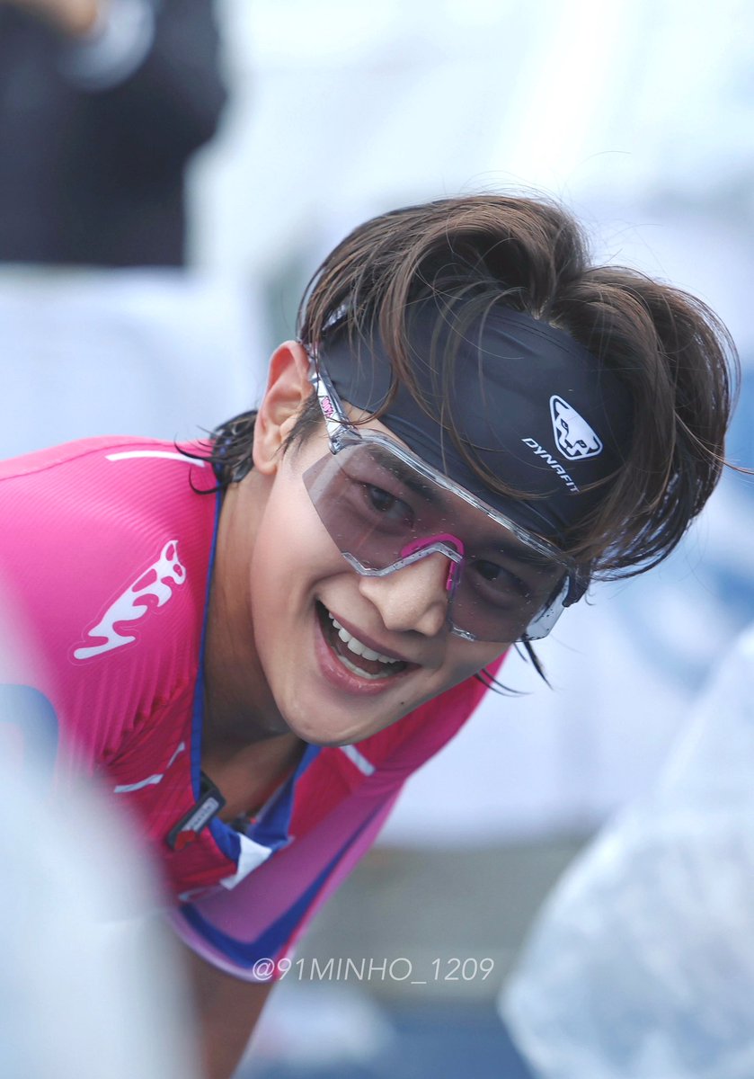 91MINHO_1209's tweet photo. 261025 민호 #민호 #최민호 ￼🏅 https://t.co/NYboBBbB1Q