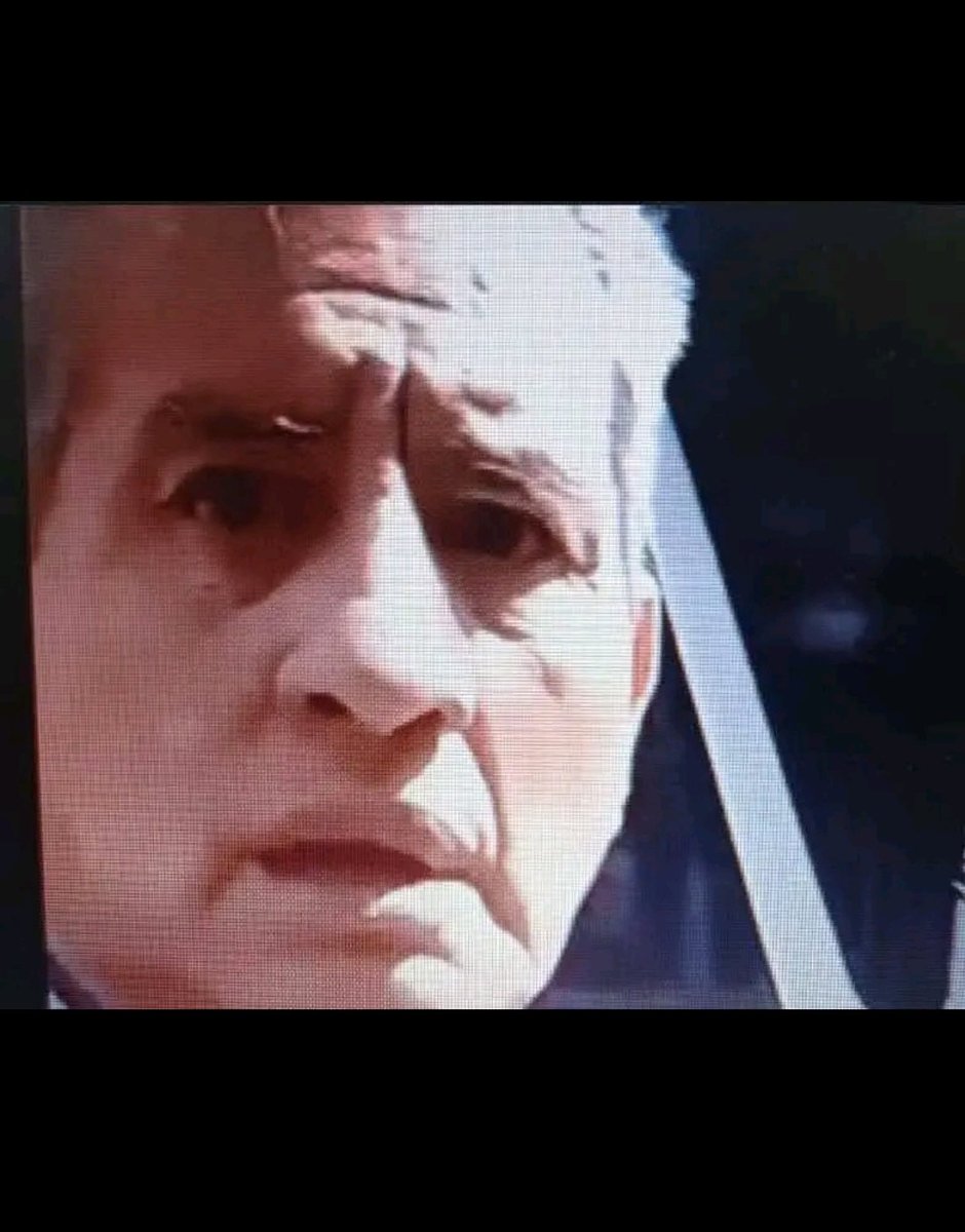 D_buscador tweet picture