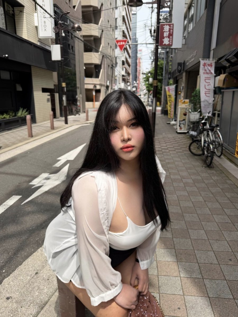 dafrwu's tweet photo. #ladyboy_both_in_jeddah 
#ladyboy_jeddah 
#jeddah_ladyboy 👾🫀 https://t.co/QCQ2Yj4LdD