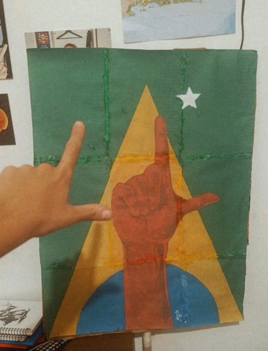 Ezequ1elh's tweet photo. Gente que foi na Lulacapana, 24/10/2026, e tirou foto desse cartaz me manda pfvr https://t.co/XEyA7qw142
