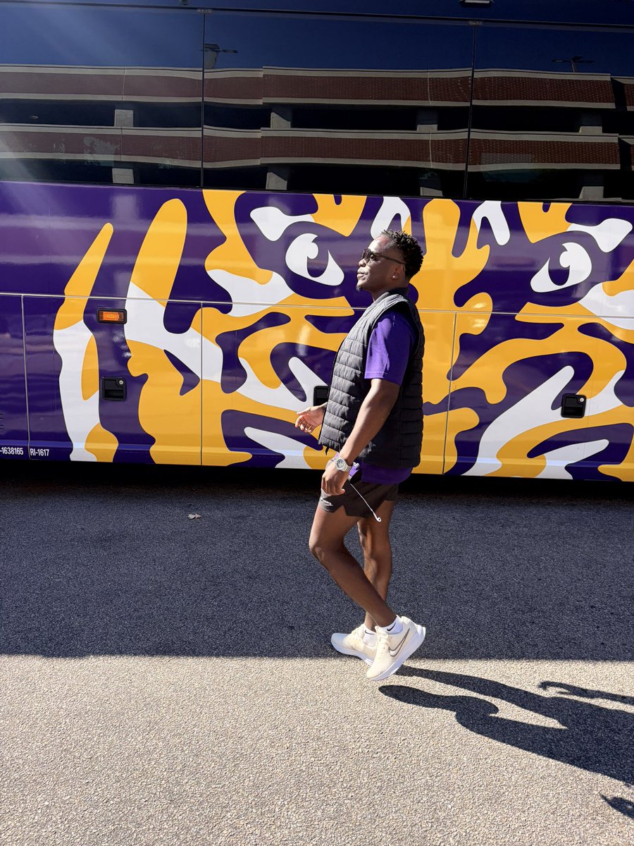 affluentquay's tweet photo. #ForeverLSU https://t.co/p6EDGLxSpa