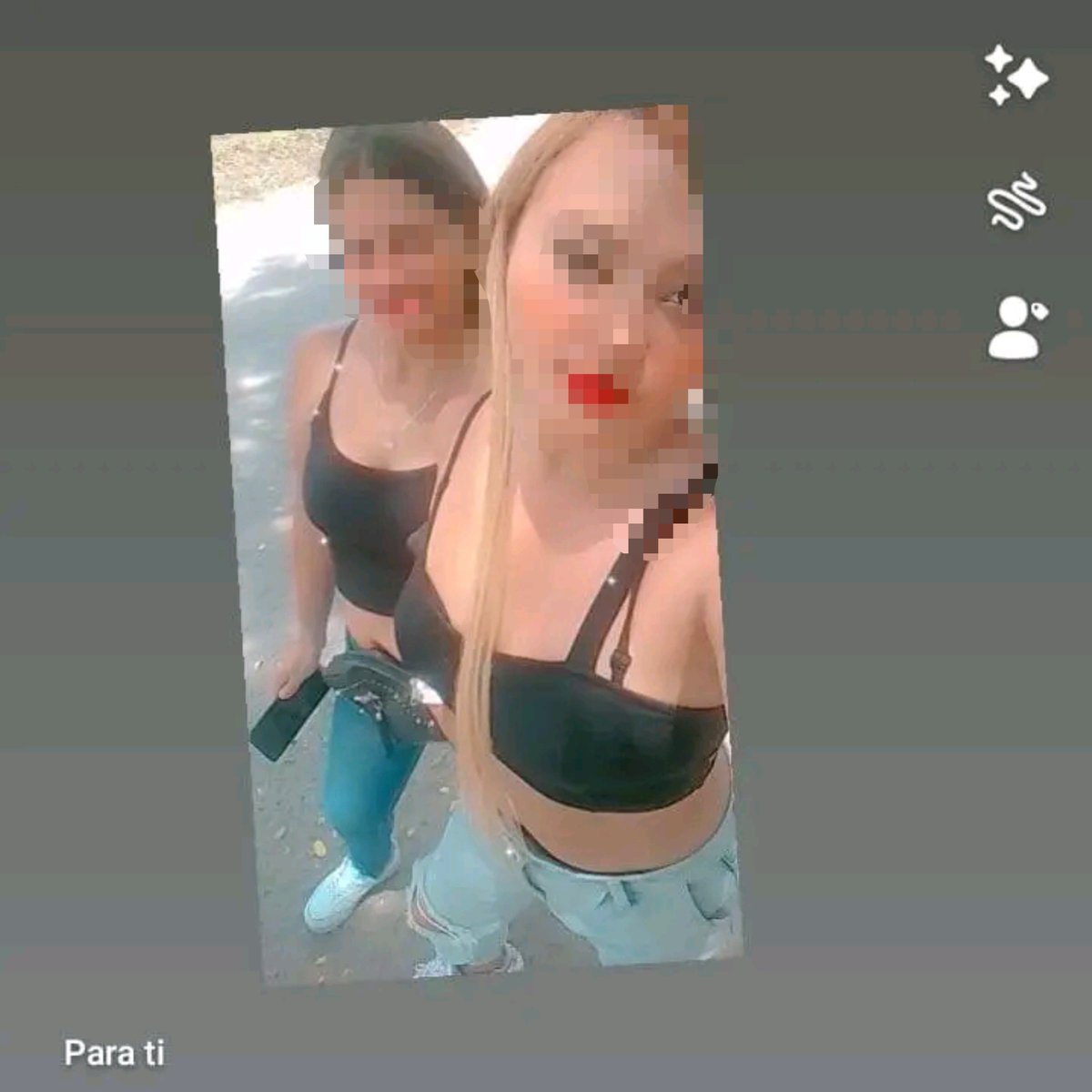 Andreaswandres's tweet photo. Que Riko la pasé con mi amiga https://t.co/oK3nORBDBR