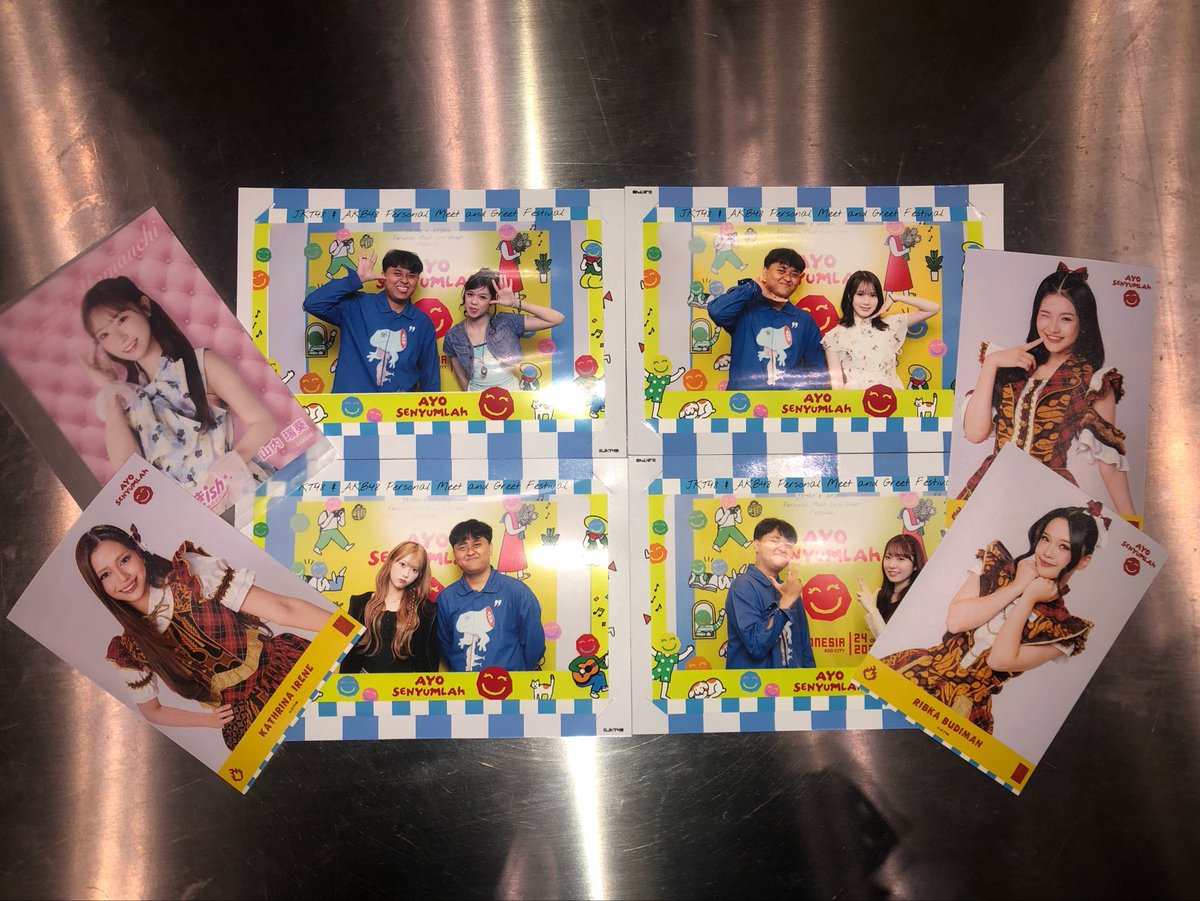 XRehanaja's tweet photo. Thank youu all, ngakak banget kesulitan untuk mencoba komunikasi sama member akb wkwkwkw https://t.co/GTo8T4W35Q