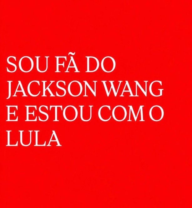 acervojackson's tweet photo. Queremos agradecer de coração a todos que estiveram com o acervo durante esse período eleitoral. Sabemos que nossa página é dedicada ao Jackson, mas também acreditamos que existem momentos em que não podemos simplesmente deixar de lado aquilo em que acreditamos e os valores que defendemos.

Obrigada a cada pessoa que respeitou nosso posicionamento, acolheu nossas publicações e permaneceu aqui durante esses dias tão importantes para o nosso país. O acervo sempre foi um espaço de amor e admiração pelo nosso artista, mas por trás dele também existem pessoas com voz, opiniões, sonhos e preocupações com o futuro do nosso Brasil! 

Vamos virar, temos muito orgulho de não termos ficado em silêncio e de termos feito a nossa parte. Obrigada por tudo, de coração! ❤️⭐️