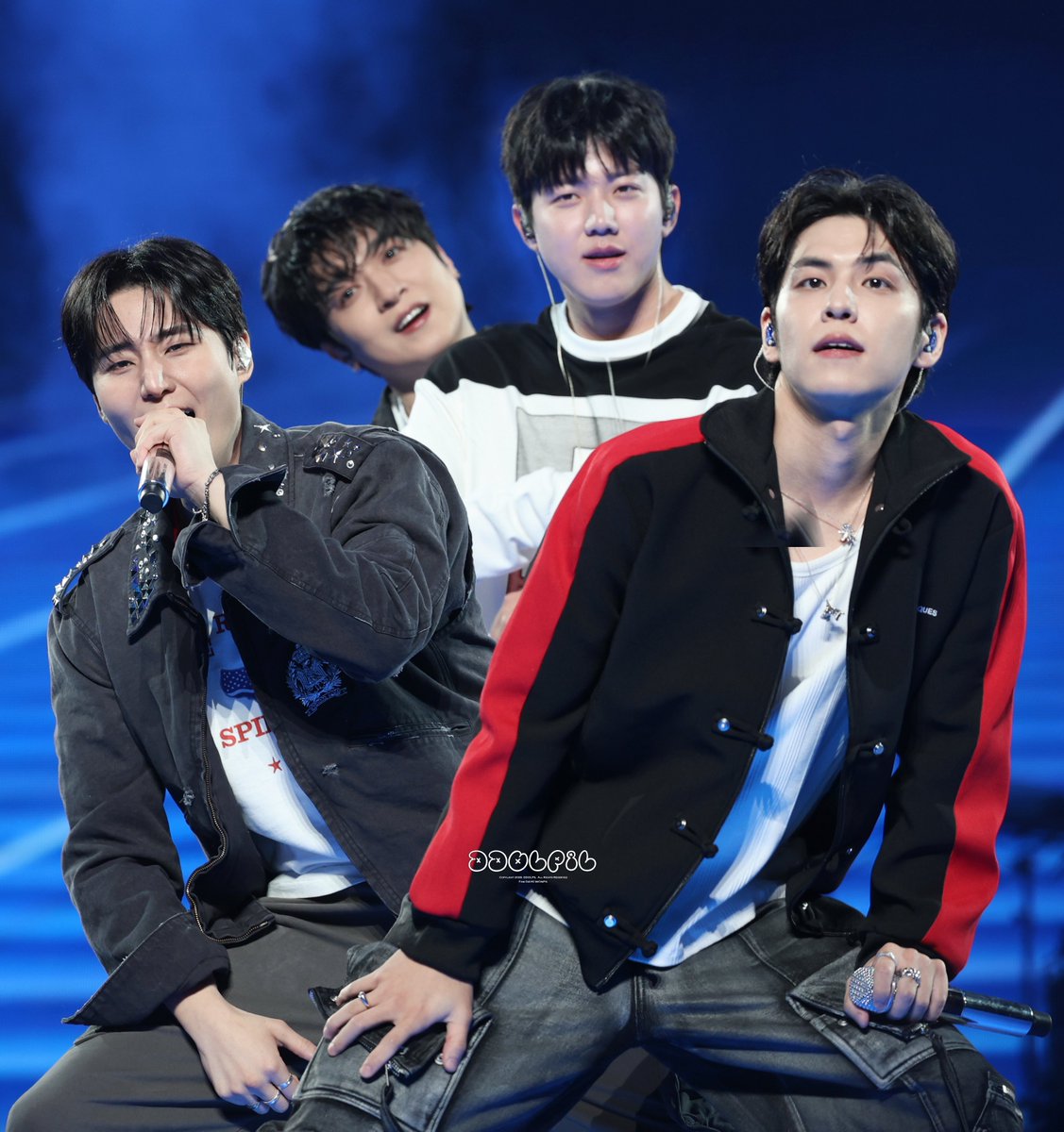 ddolpil's tweet photo. 261024 데이식스 5th 팬미팅

폭력적 구도
#성진 #영케이 #원필 #도운 #데이식스 #DAY6 https://t.co/pcoIQnIwjJ
