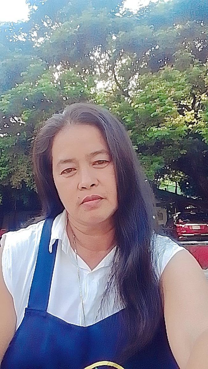 PadSe183793's tweet photo. เมียหน้าตาแบบนี้พอจะมีคนจีบไหมครับ โซนบางปลาม้า เสนา บ้านสุด (คู่สูงวัย) https://t.co/2cRdYgw0Fa