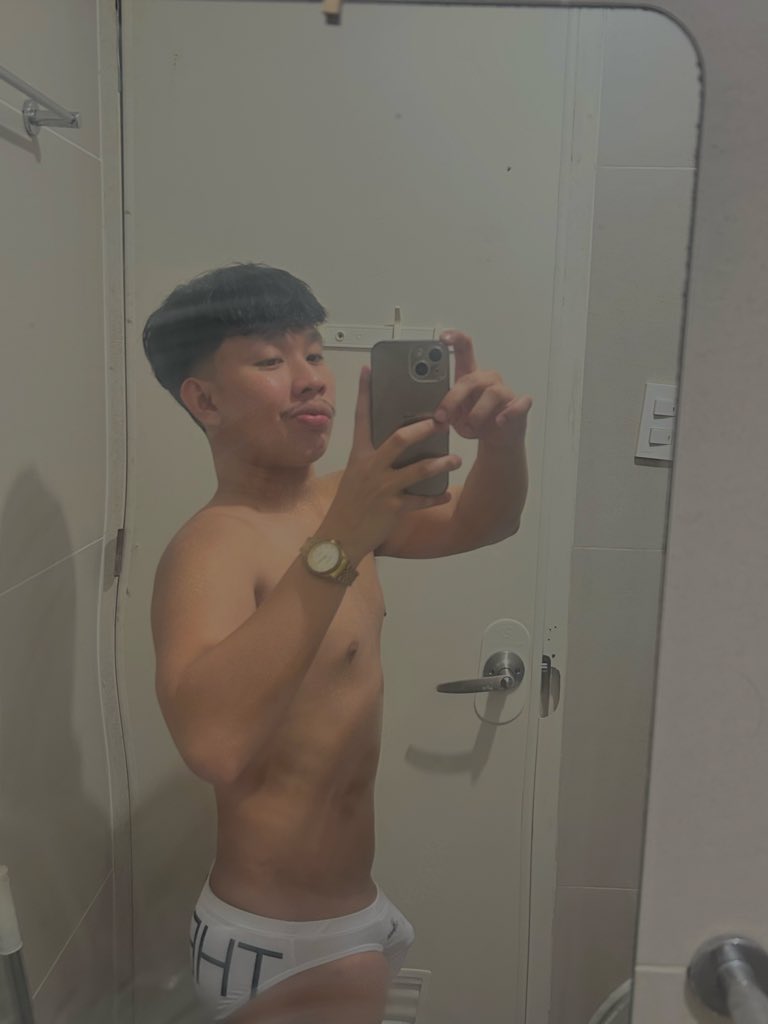 Yajfucks's tweet photo. fuck me hard or i fuck you hard? 🥵💦 https://t.co/0AABsMMQj0