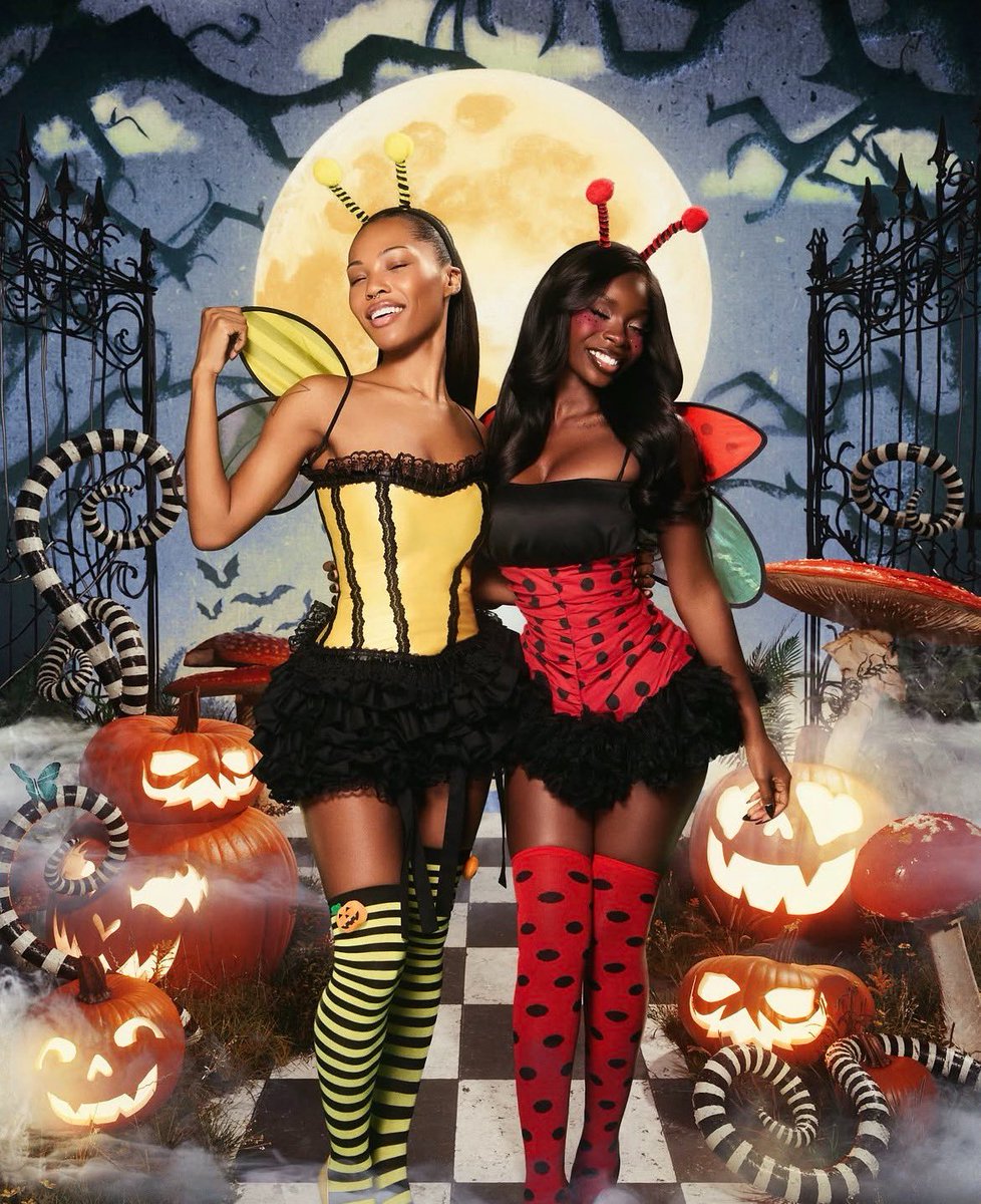 BLKPopCore's tweet photo. Olandria and Quen Blackwell serve major looks as a bumblebee and ladybug in a new photo from “Feeding Starving Celebrities.” https://t.co/NV71t9eACq
