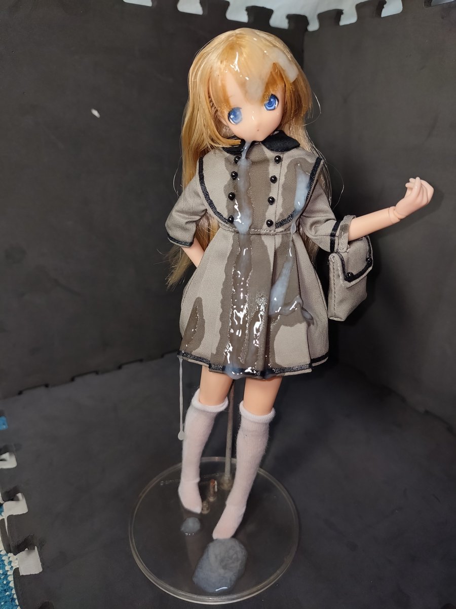 minn22567's tweet photo. 出張帰りの一発
凄いことになりました　＃ドールぶっかけ

|дﾟ)ﾉまとめはこっち
https://t.co/7H0BWElXTn https://t.co/PS0HxBk8w3
