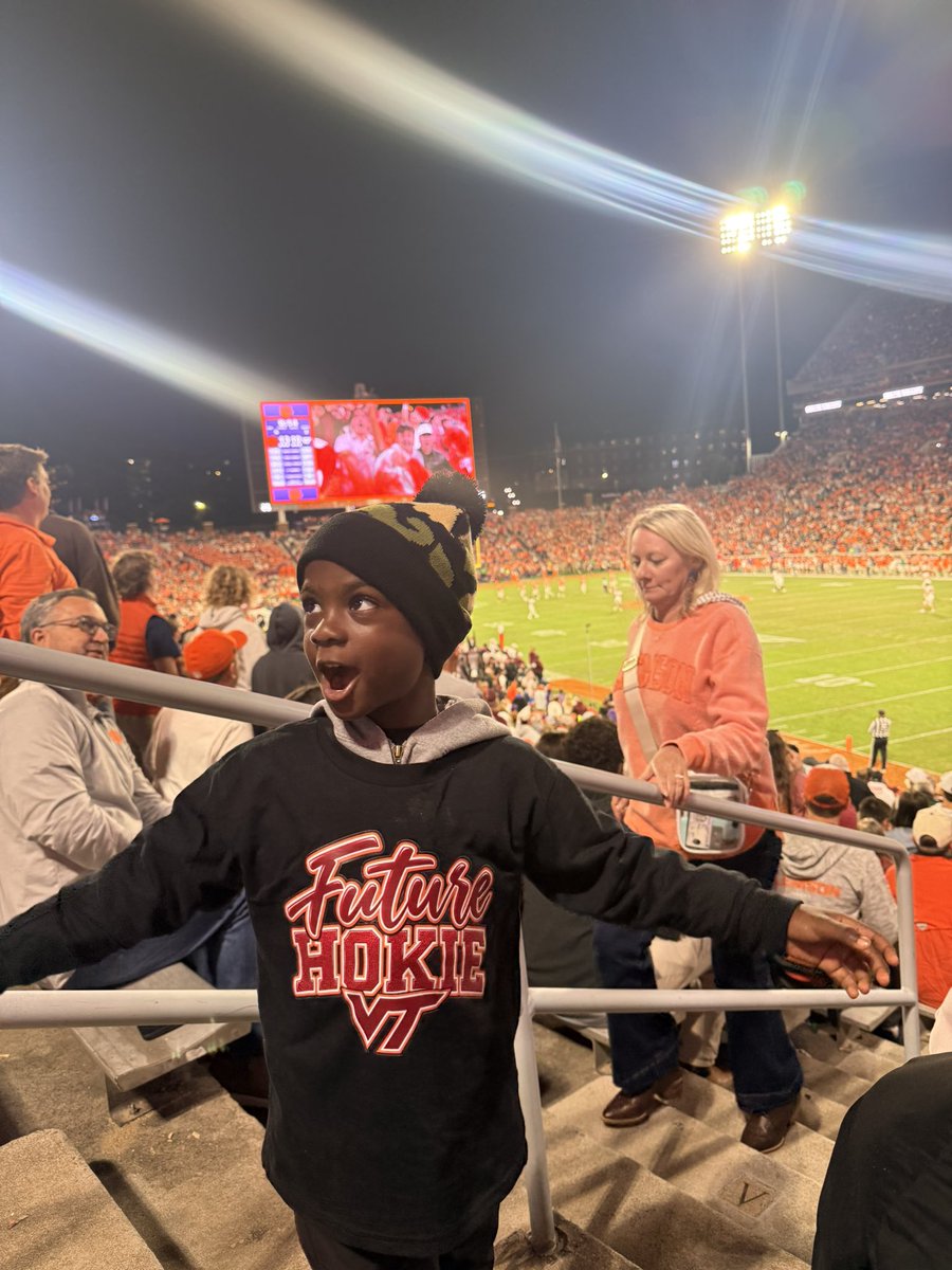 BossManCalc's tweet photo. Go Hokies!!! C/O 2037 https://t.co/Elv5z0SH1v