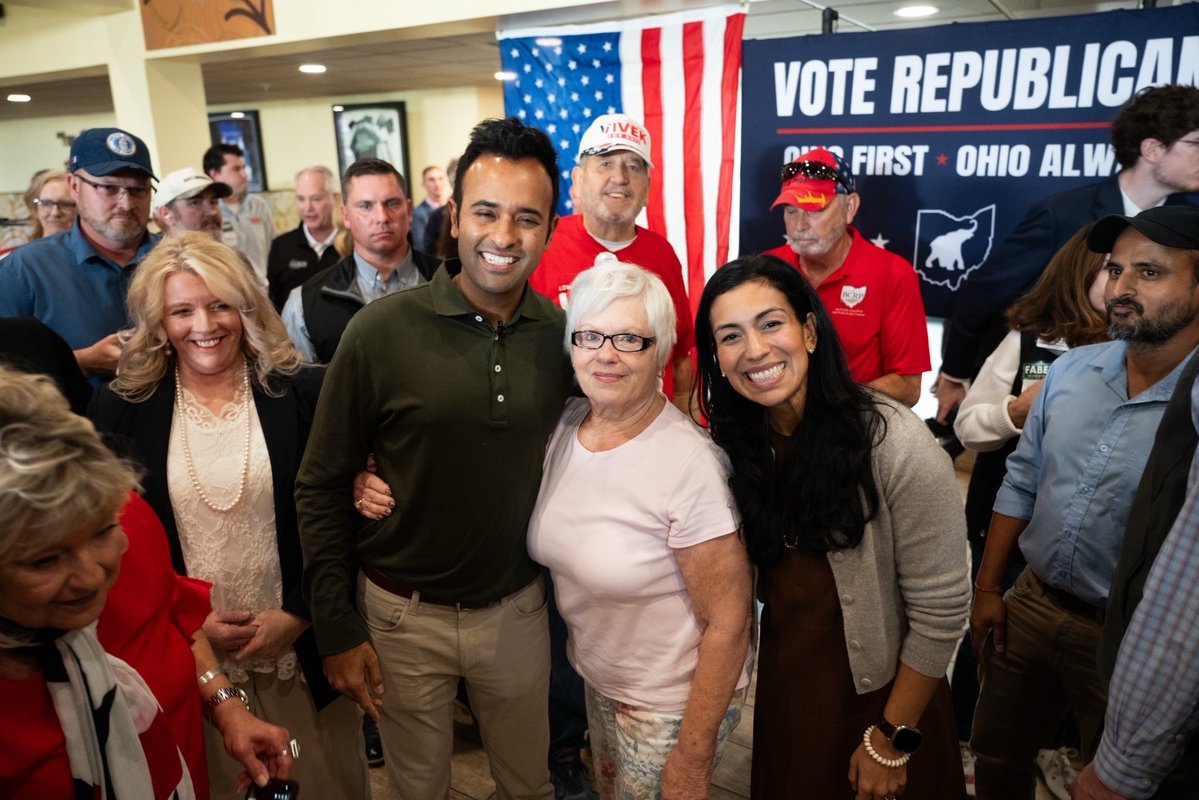 VivekGRamaswamy's tweet photo. Saw my first grade teacher Mrs. Hendel at our stop in at Shooters Sports Grill in Hamilton today. We’re going to fight for our kids to get the best education they can, starting at a young age. https://t.co/WzLfPyderY