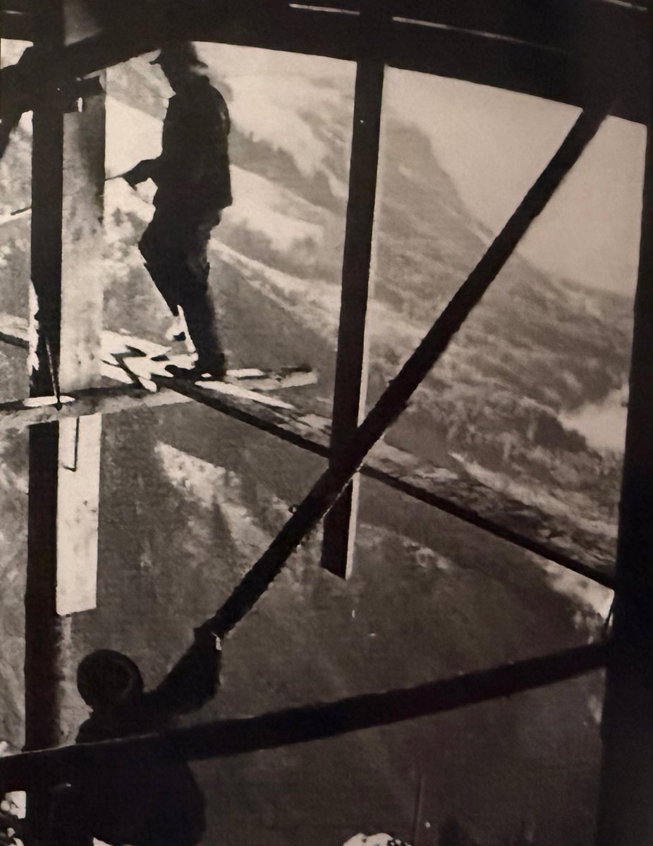 WW2Garrison's tweet photo. Eagle’s Nest Kehlsteinhaus - difficult and dangerous to build https://t.co/WalACkCiHj