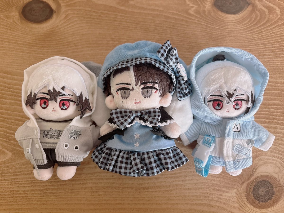 zepimomo's tweet photo. 自創作のぬい達が届いた〜！！！
可愛すぎる😭😭😭🫶🫶🫶修正前の個体も同封してくれて神だ……工場さん素敵に作って下さりありがとうございます😻 https://t.co/CN2Z5knejU