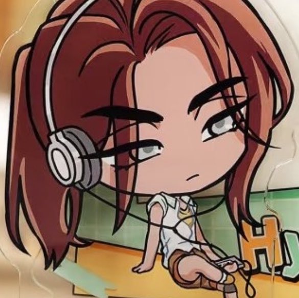 hyunathinkerr's tweet photo. her  serious   face is so  pretty   🙂‍↕️ https://t.co/TFvBFU4rKm