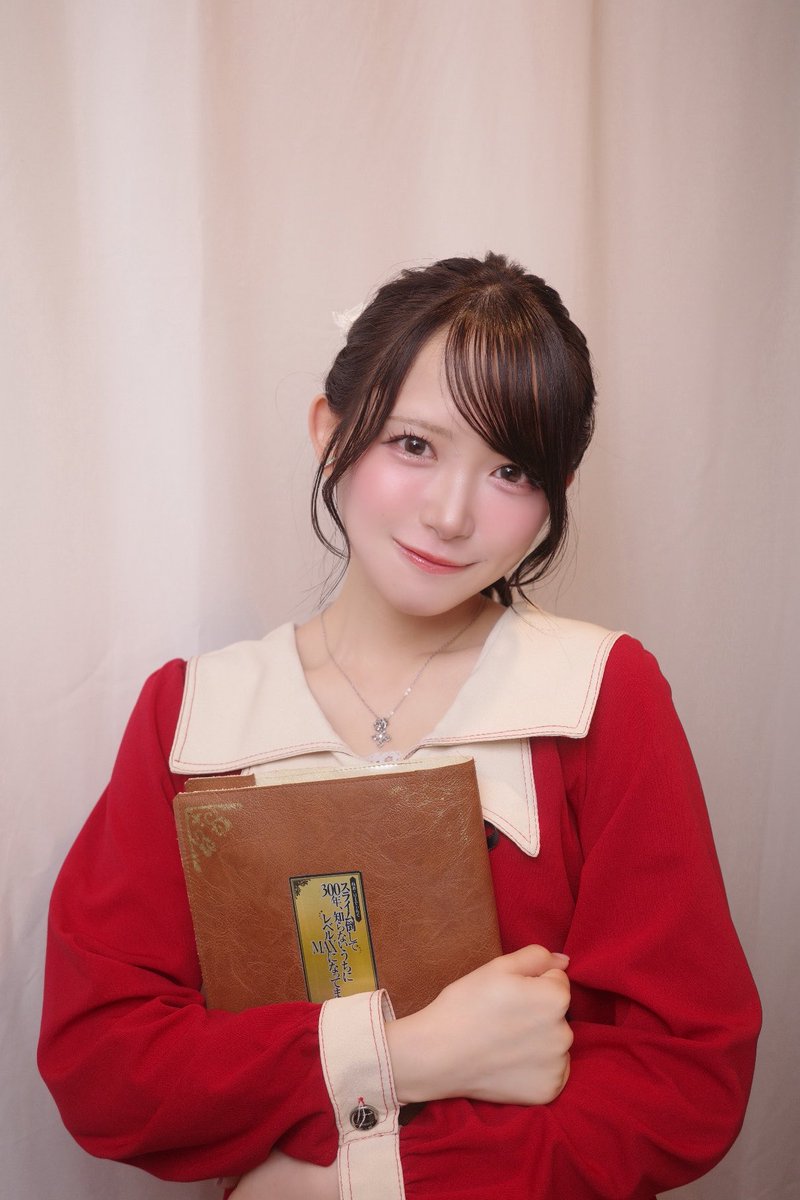 tanda_hazuki's tweet photo. ⋱ 本日千秋楽 📖  ̖́- ⋰

#ねおスライム倒して300年 
本日マチネ公演 千秋楽を迎えます.ᐟ.ᐟ𖥔⸝⸝

最後までライカらしくアズサ様のそばで
生きます.ᐟ
皆さんが暖かい気持ちになりますように🐉❤️‍🔥
12時〜よろしくお願い致します https://t.co/7toFX6rpv7