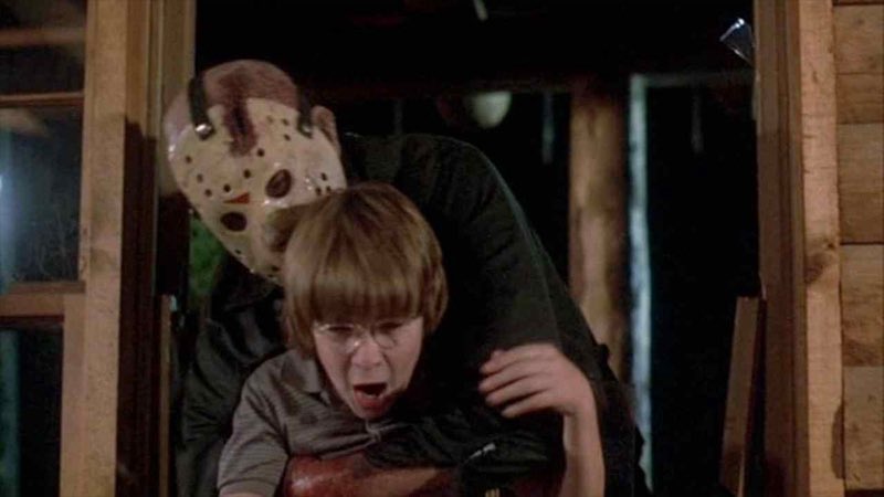 zamitheiro's tweet photo. “Jason nao mata crianças”

Corta pra ele quase amaçando a cabeça do Tommy Jarvis de 11 anos na parte 4 https://t.co/Z0jKxpIBPT