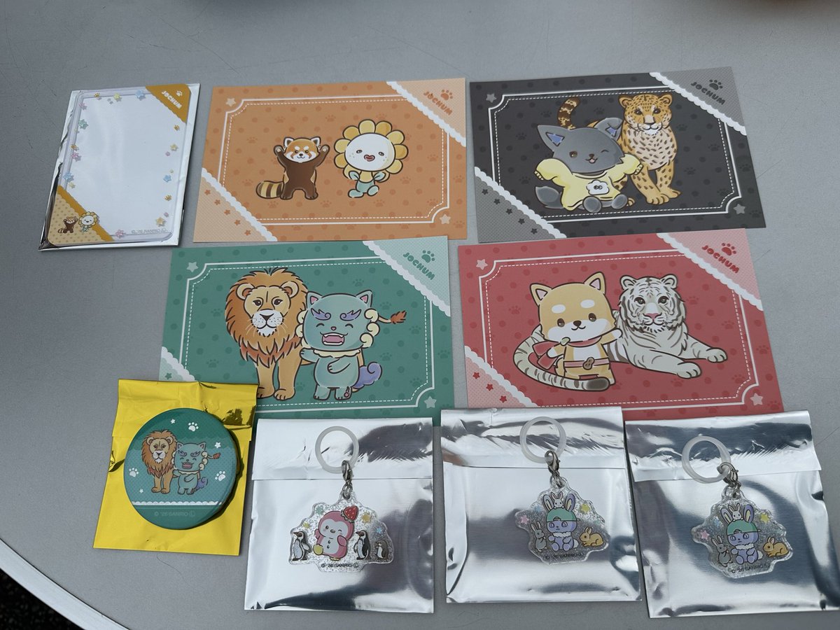 tuuuuuka09's tweet photo. JOCHUM 東武動物公園コラボグッズ
※郵送のみ

【譲】ポストカード:Bira、ピーハイ、ヤヌカミ、まめちぃ
トレーディングカードケース:Bira
缶バッジ:ヤヌカミ
めじるし:ぽぽ、ちまた×2
【求】RURU.レイン
缶バッジは、レインのみ
トレーディングカードケースは、RURUのみ

#JOCHUM 
#JO1 
#JOCHUM交換 https://t.co/gIKa5syBKK