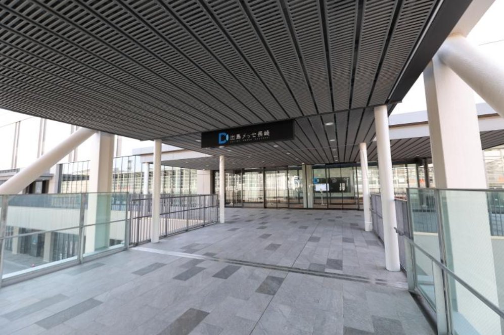 jaam54nu's tweet photo. 📢【再掲】出島メッセ長崎へのアクセス🚄✈️
#JAAM54 開催まであと2日！
🚄 JR長崎駅西口直結！
✈️ 長崎空港からはリムジンバスのほか、学会専用シャトルバスも運行🚌
運行日・時刻表などの詳細はこちら👇
https://t.co/iq9LA7u294
お気をつけて長崎へお越しください！
皆様をお待ちしております✨ https://t.co/xrXOkSbClR