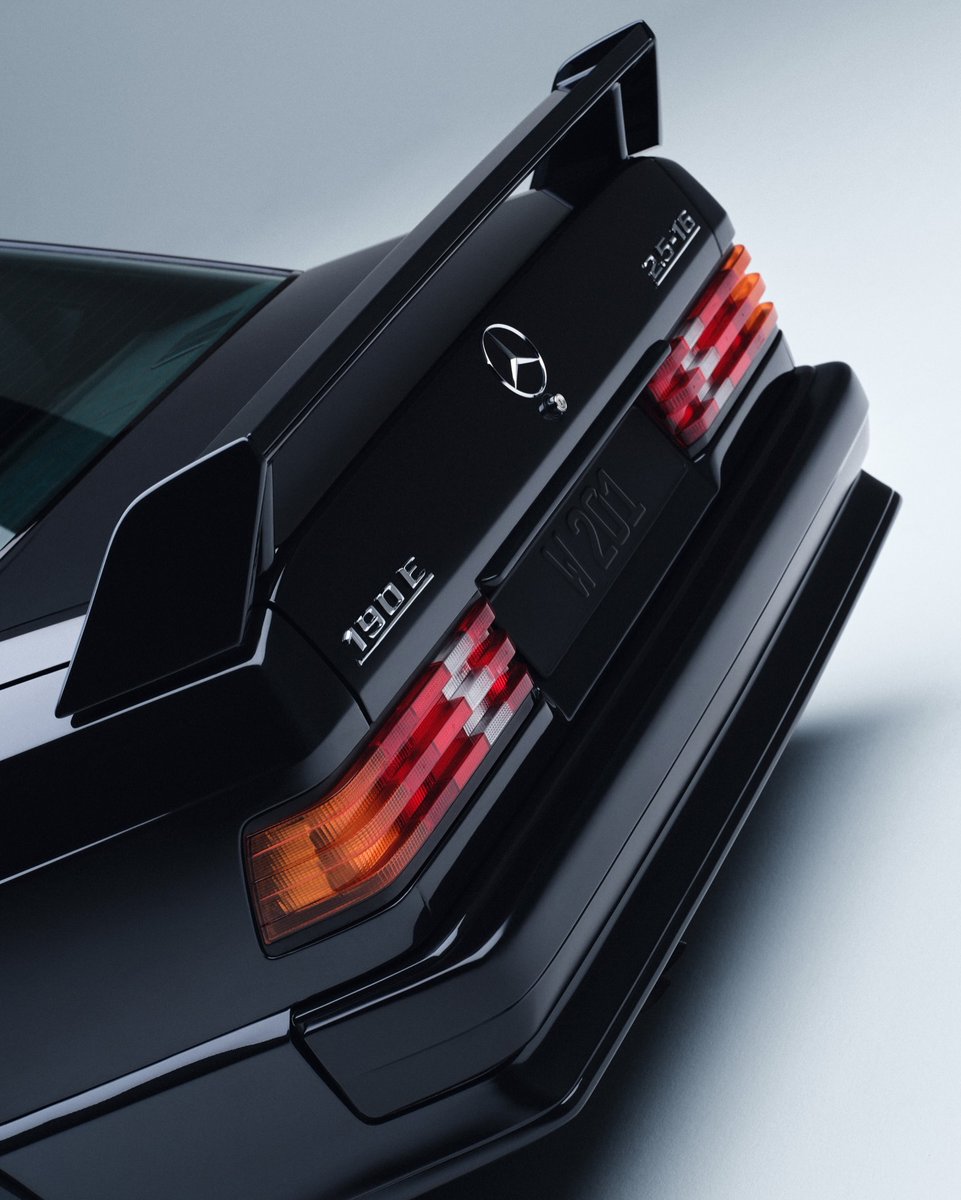 oqloffice's tweet photo. Mercedes-Benz 190 E Evolution I [1989] https://t.co/SAUvBecRjU