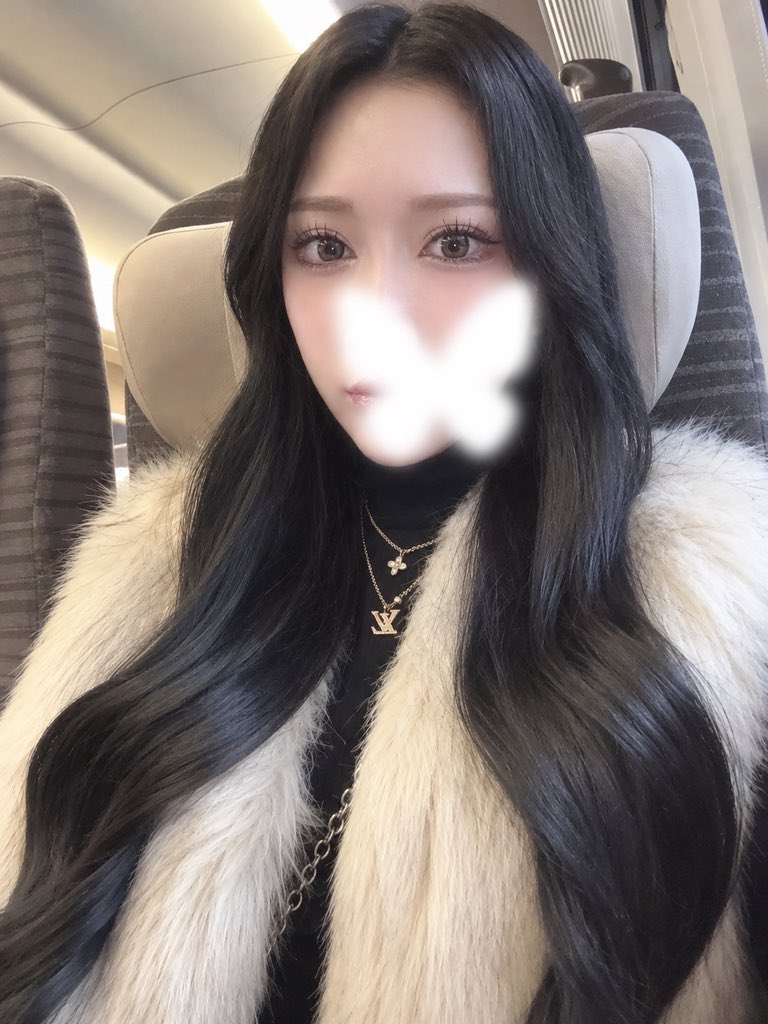 y_v3ex's tweet photo. 青森着きそう〜
今日は仲良し様とデートです💖 https://t.co/K4z01ARiza