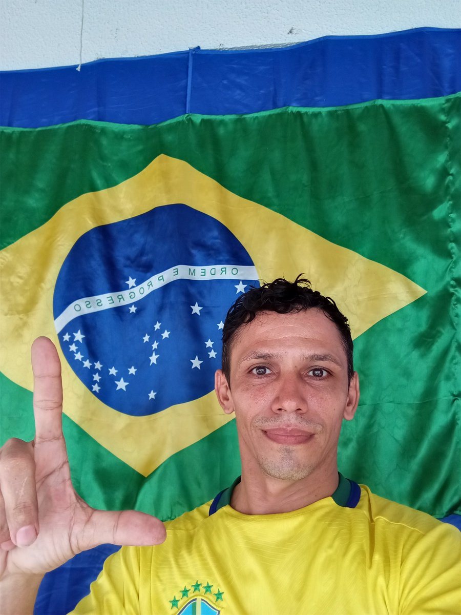 DeliveltonF's tweet photo. #HojeEuVoto13 https://t.co/9m5ZXw3Ox6