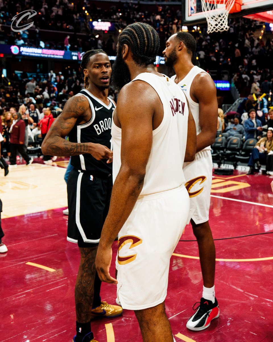 cavs's tweet photo. 👋 Good to see you, @Tyrese_Ellis00! #LetEmKnow https://t.co/ZgoqqbyDfq