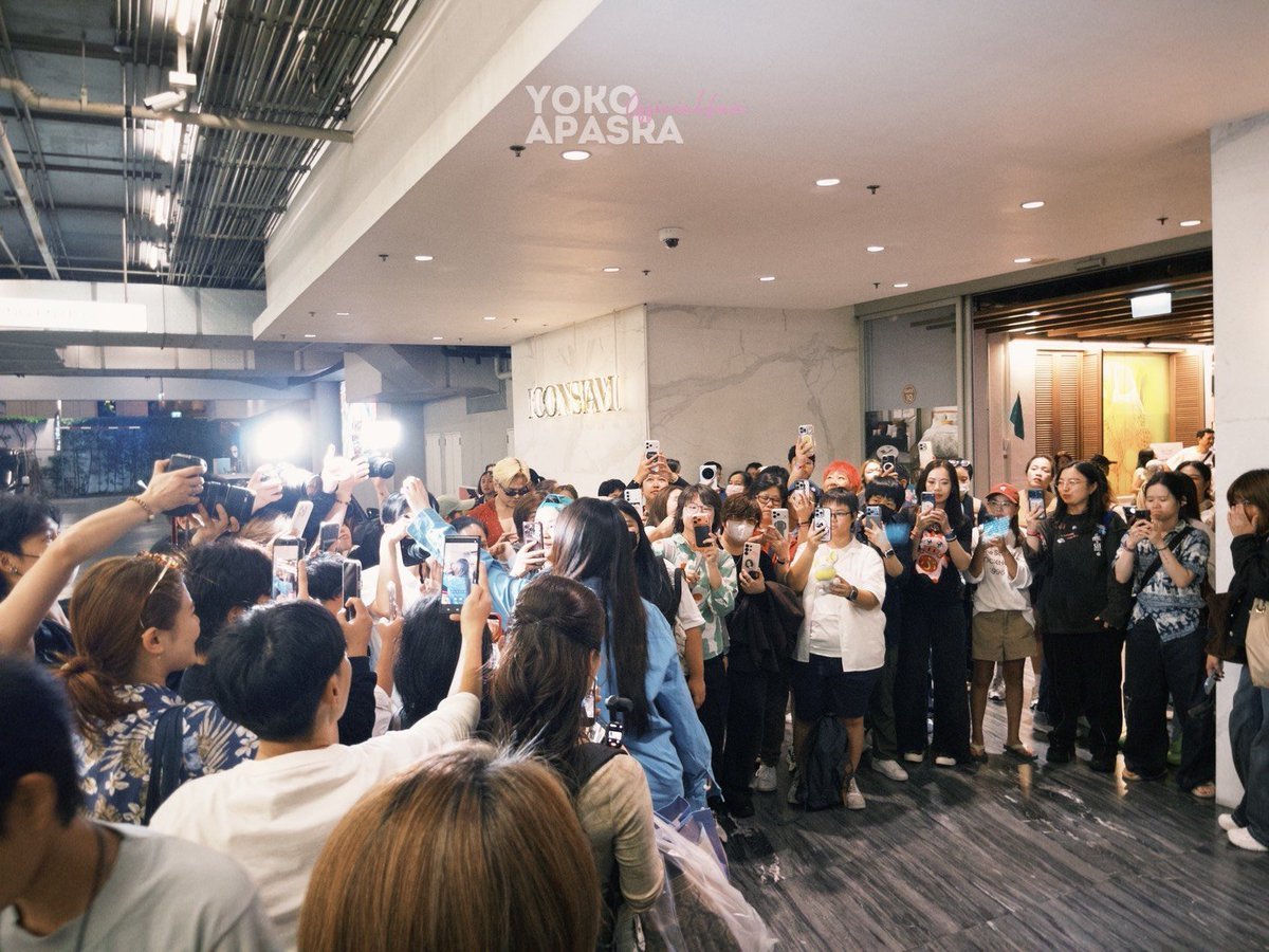 poppyblink1's tweet photo. ขอให้มีแฟนคลับมากๆ มีคนรักเยอะๆ สมกับความดีที่เธอทำมา

APASRA NICHP EFW26
#YokoatEFW26ICONSIAM https://t.co/4dfA92PgC6