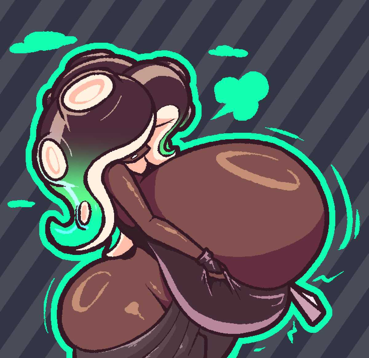 viviluxe's tweet photo. Marina doesn't quite fit into her outfit anymore.. https://t.co/ztomfX9oRe