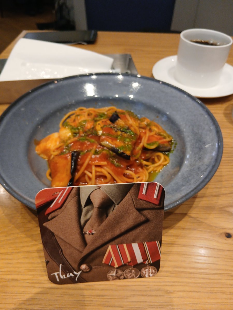 kyonp0125's tweet photo. ランチ〰️〰️
KIHACHIカフェ☕
😂😂トゥイが来た😂 https://t.co/fdqMdTVTET