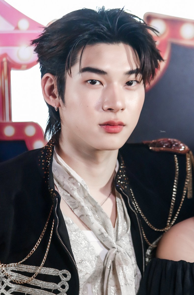 Sssandjii's tweet photo. ก็ชอบเธอมาตั้งนานแต่มันยังไม่เหนื่อย
จะตามรักเธอไปอย่างนี้ทุกวัน  🤍🤴

#CarnivalFantasyxTeeTeePor
#twnpich​     :  @twnpich

#SANDJISHOT​📸 https://t.co/TMIH7L7RJq
