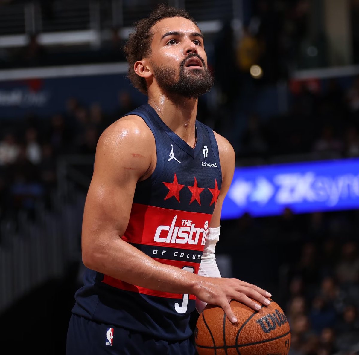 TheHoopCentral's tweet photo. Trae Young over the last 3 games:

22.3 PPG
11.3 APG
36.6% FG
30.8% 3P
36.4 MPG https://t.co/aLEi4Rx4qo