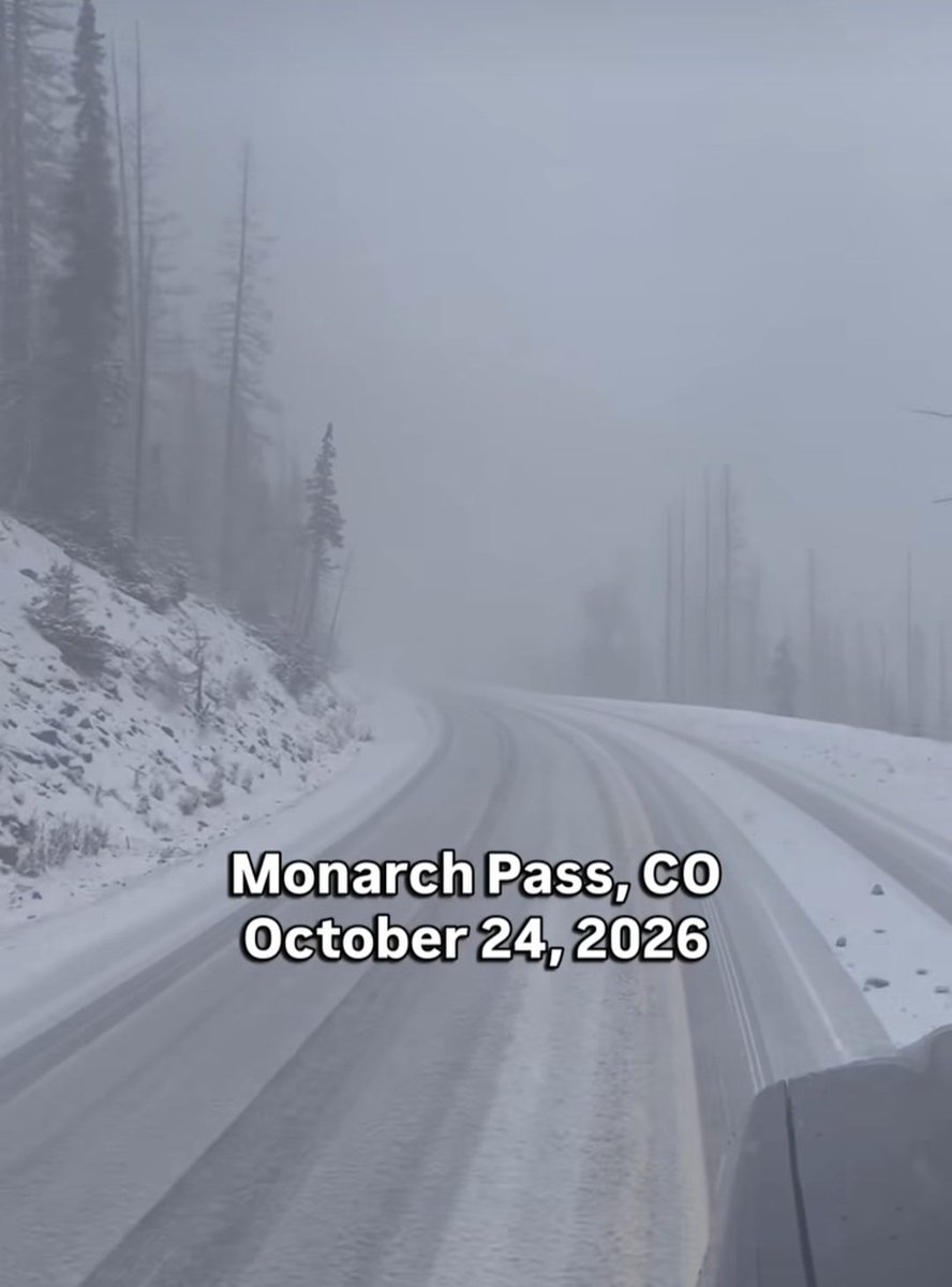 Colorado411_420's tweet photo. It was snowing today in Monarch pass Colorado today.  If you're driving up in the mountains beaware weather can change quickly this time of the year.  Always carry emergency bag

#snow #Colorado https://t.co/HzCi5S91qQ