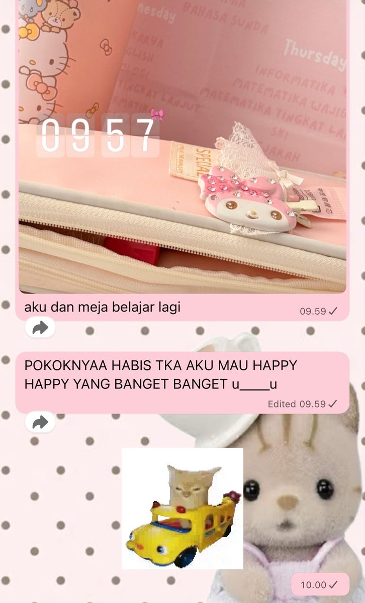 ayrouie's tweet photo. pokoknya mau jadi orang yang paling happy sedunia 💕🐮 https://t.co/FmJgLyvH1X