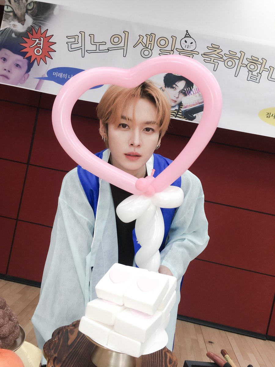 Stray_Kids tweet picture