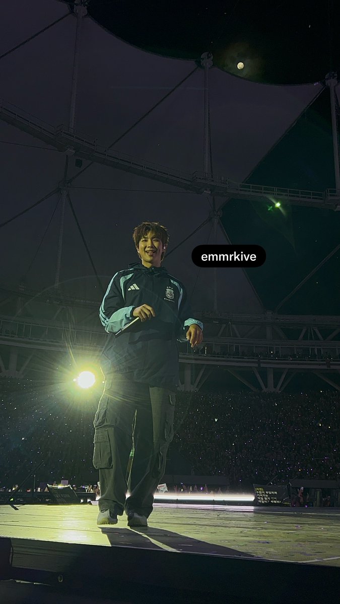 emmrkive tweet picture