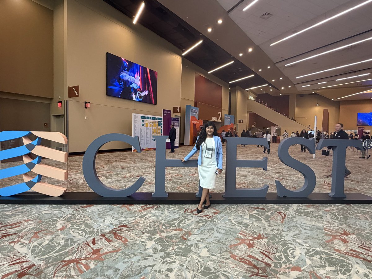SharmisthaMD's tweet photo. Amazing experience presenting at #CHEST2026 in Phoenix! The best part was connecting with peers and mentors from across the field, and reuniting with my professor from back home in India 🇮🇳
#PulmTwitter #MedTwitter https://t.co/AXDdxHWrPw
